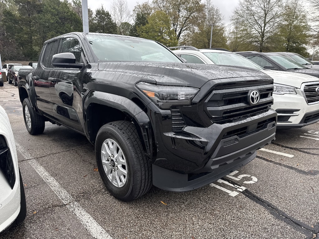 Used 2025 Toyota Tacoma 4WD SR Truck Double Cab