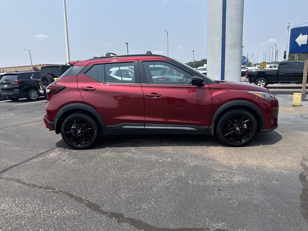 Certified 2021 Nissan Kicks SR SUV