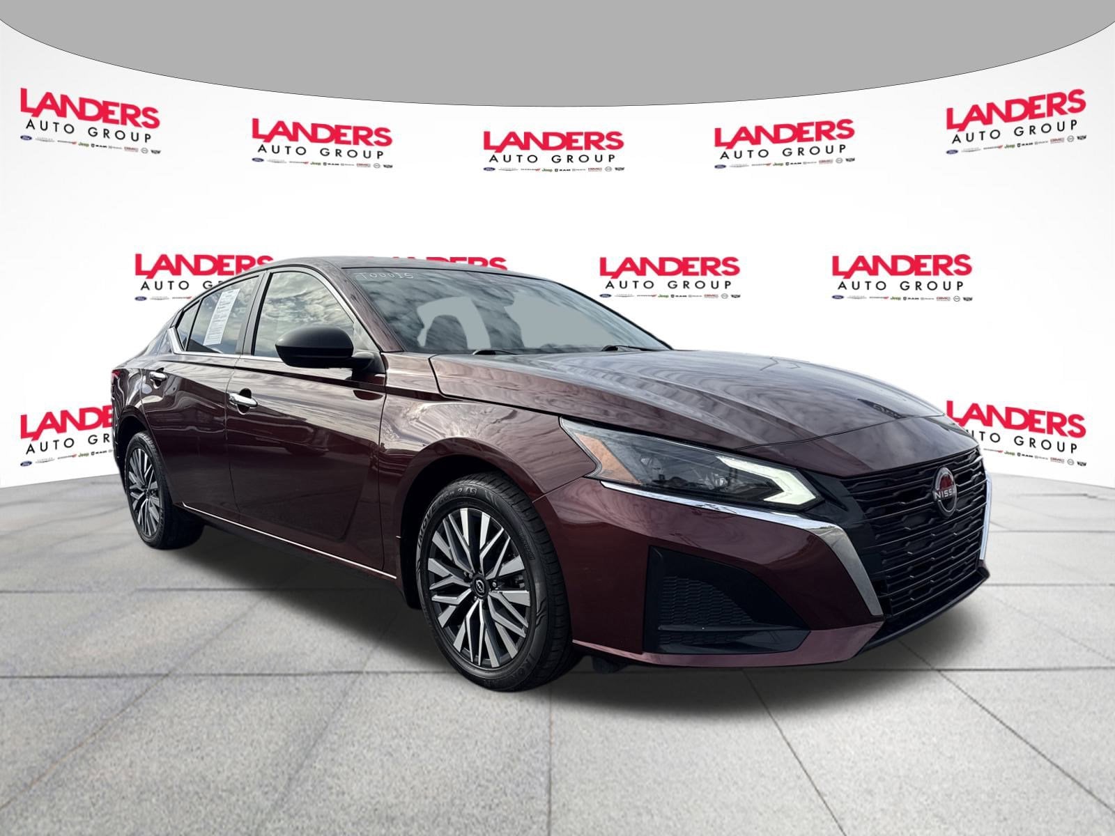 2024 Nissan Altima SV