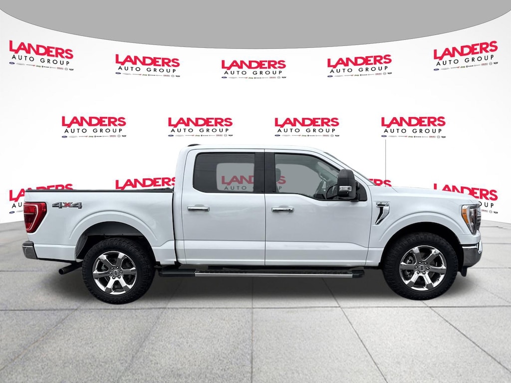 Used 2022 Ford F-150 XLT Truck SuperCrew Cab