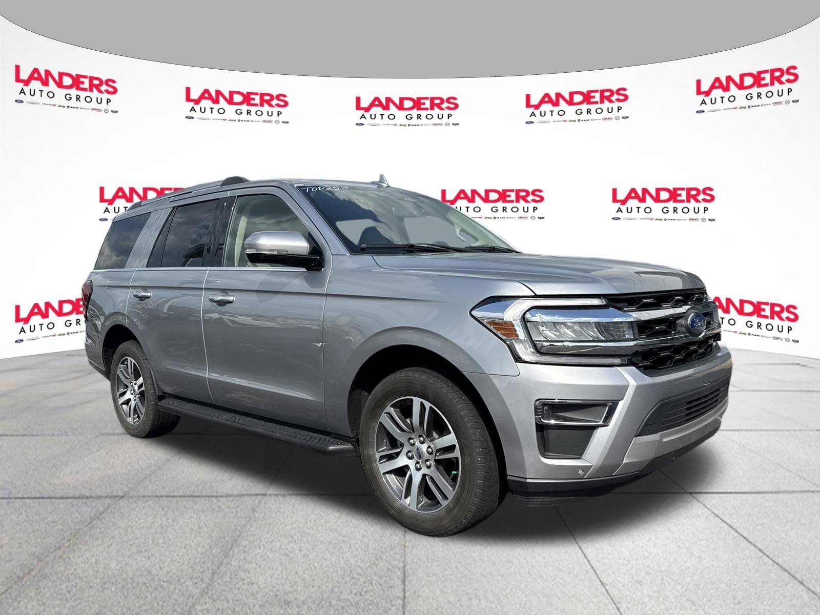 2024 Ford Expedition Limited's photo