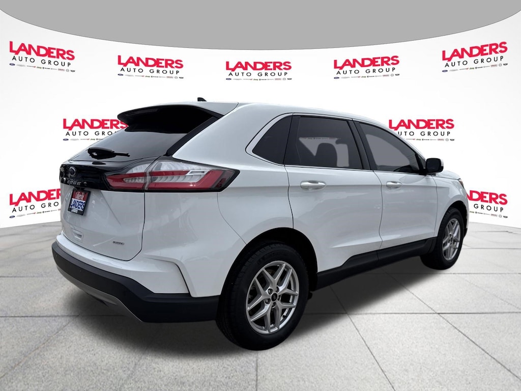 Used 2023 Ford Edge SEL SUV