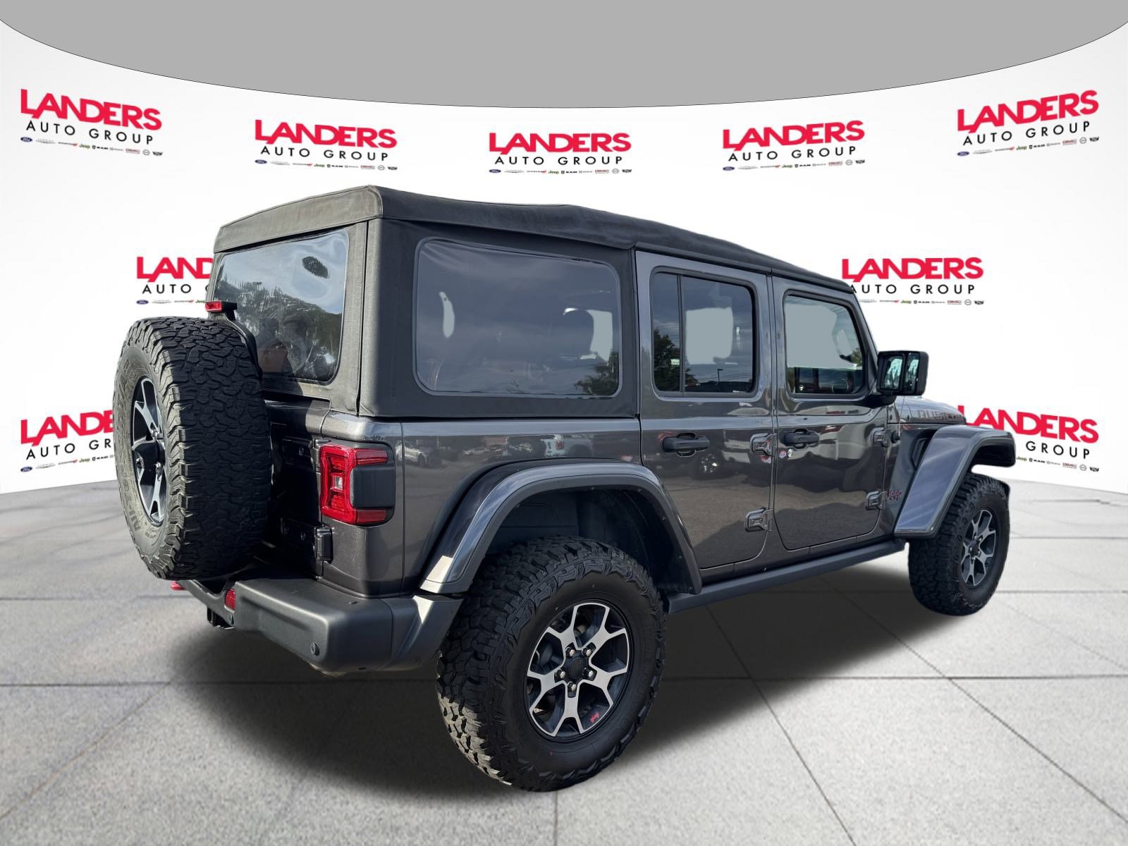 2019 Jeep Wrangler Unlimited Rubicon photo 3