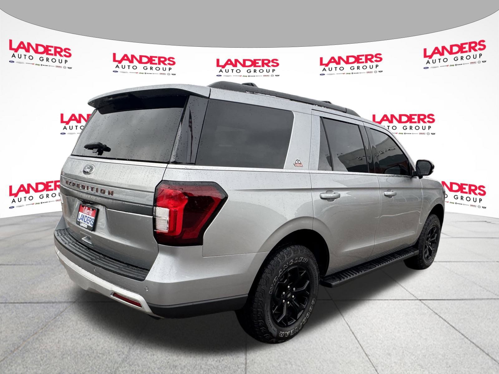 2024 Ford Expedition Timberline photo 2