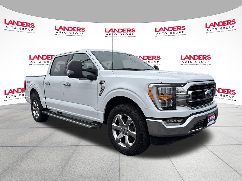 Used 2022 Ford F-150 XLT Truck SuperCrew Cab