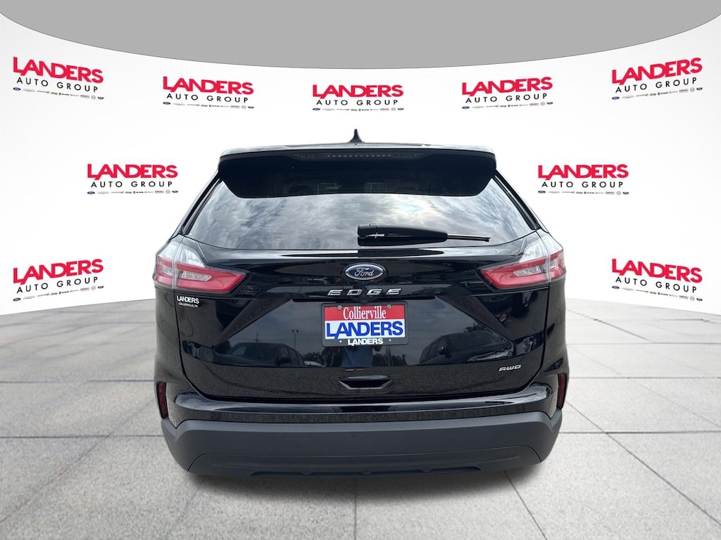 Used 2023 Ford Edge SE SUV
