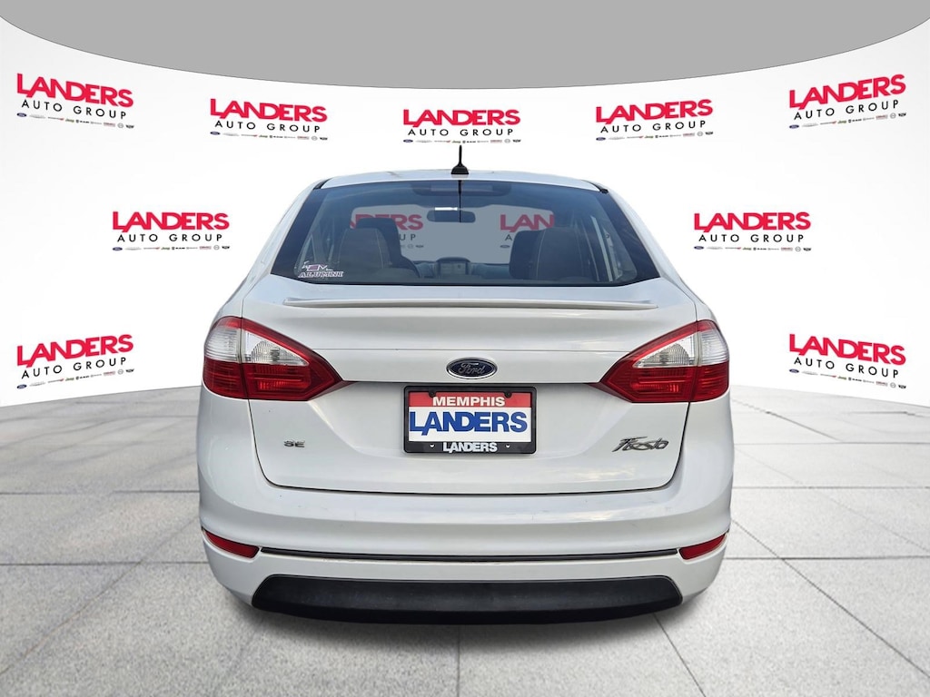 Used 2016 Ford Fiesta SE Sedan
