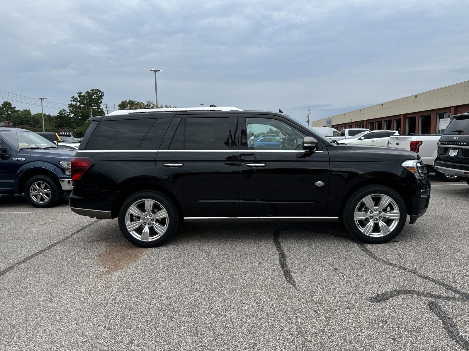 Certified 2023 Ford Expedition King Ranch with VIN 1FMJU1P84PEA42724 for sale in Collierville, TN