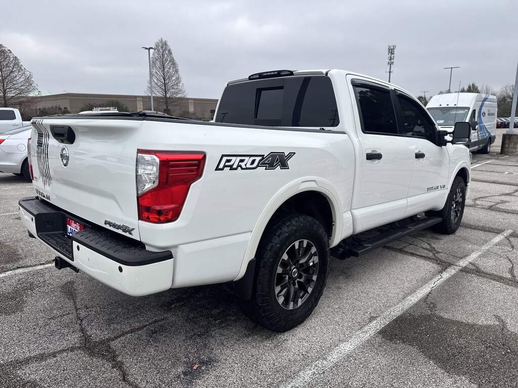 Used 2019 Nissan Titan PRO-4X Truck Crew Cab