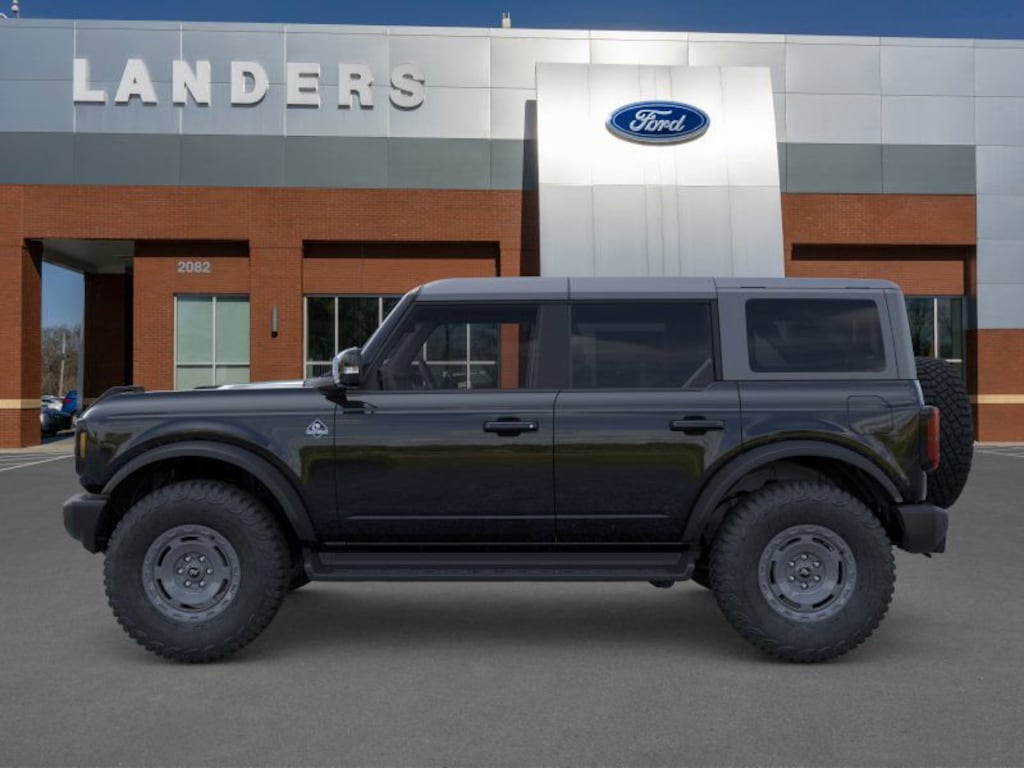 New 2025 Ford Bronco Outer Banks SUV