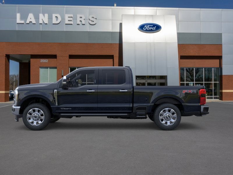 2025 Ford F-250 Lariat photo 3
