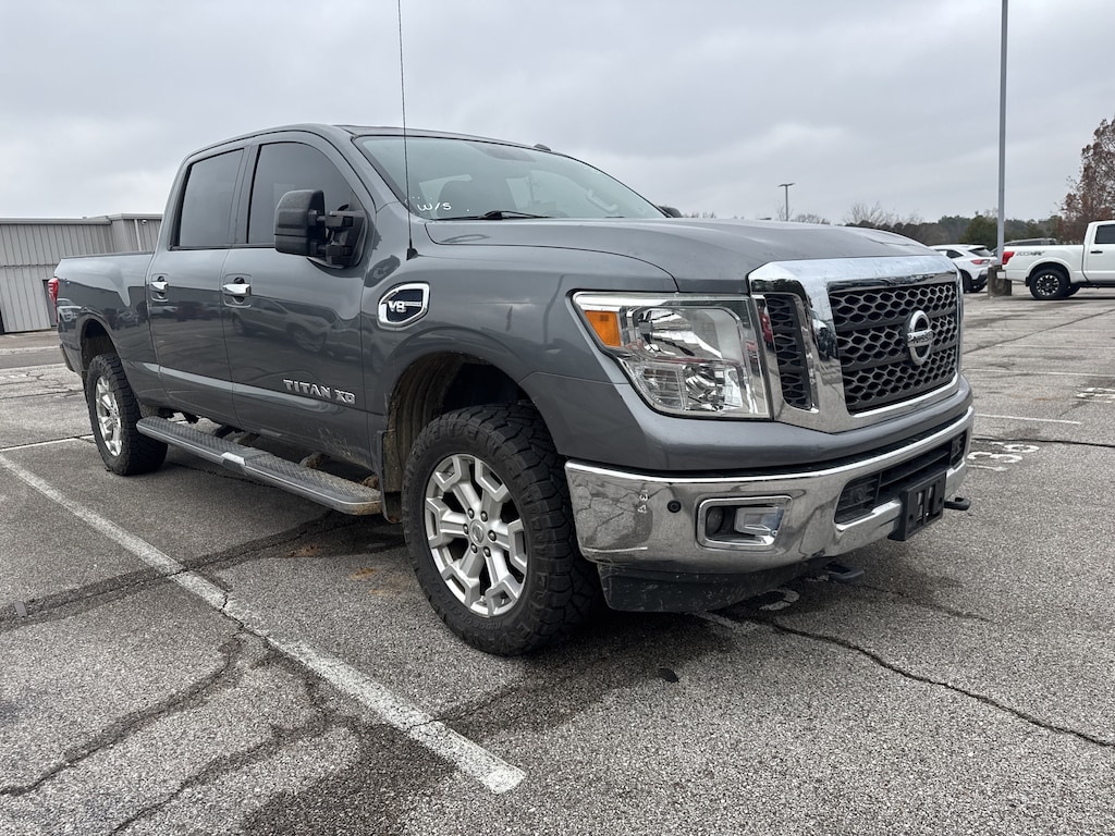 Used 2017 Nissan Titan XD SV Truck Crew Cab