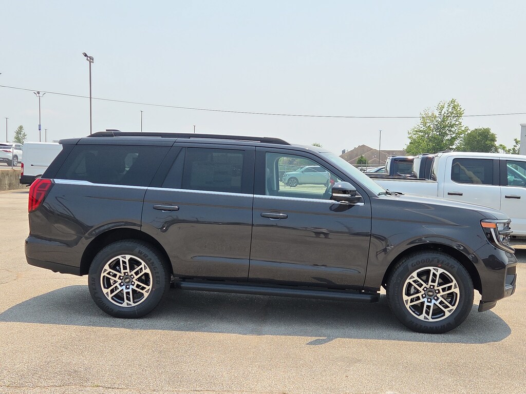 New 2026 Ford Expedition Active SUV