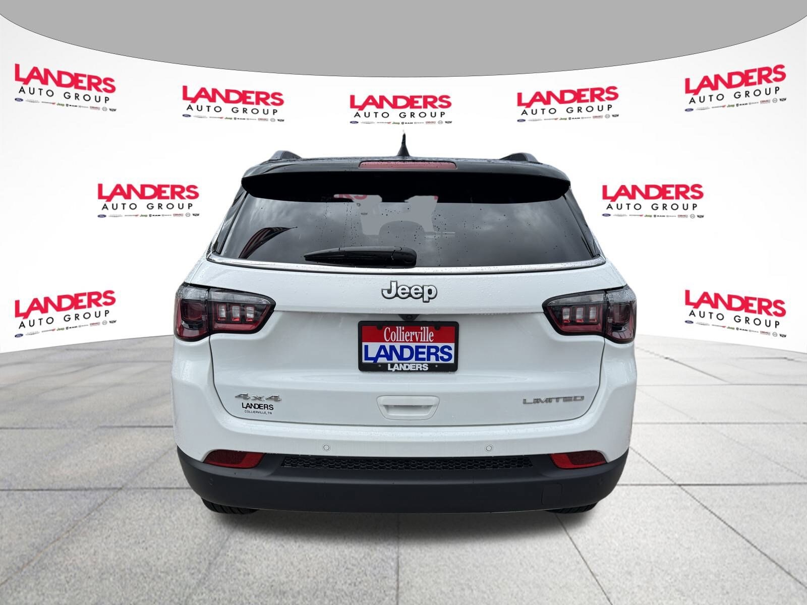 2024 Jeep Compass Limited photo 3