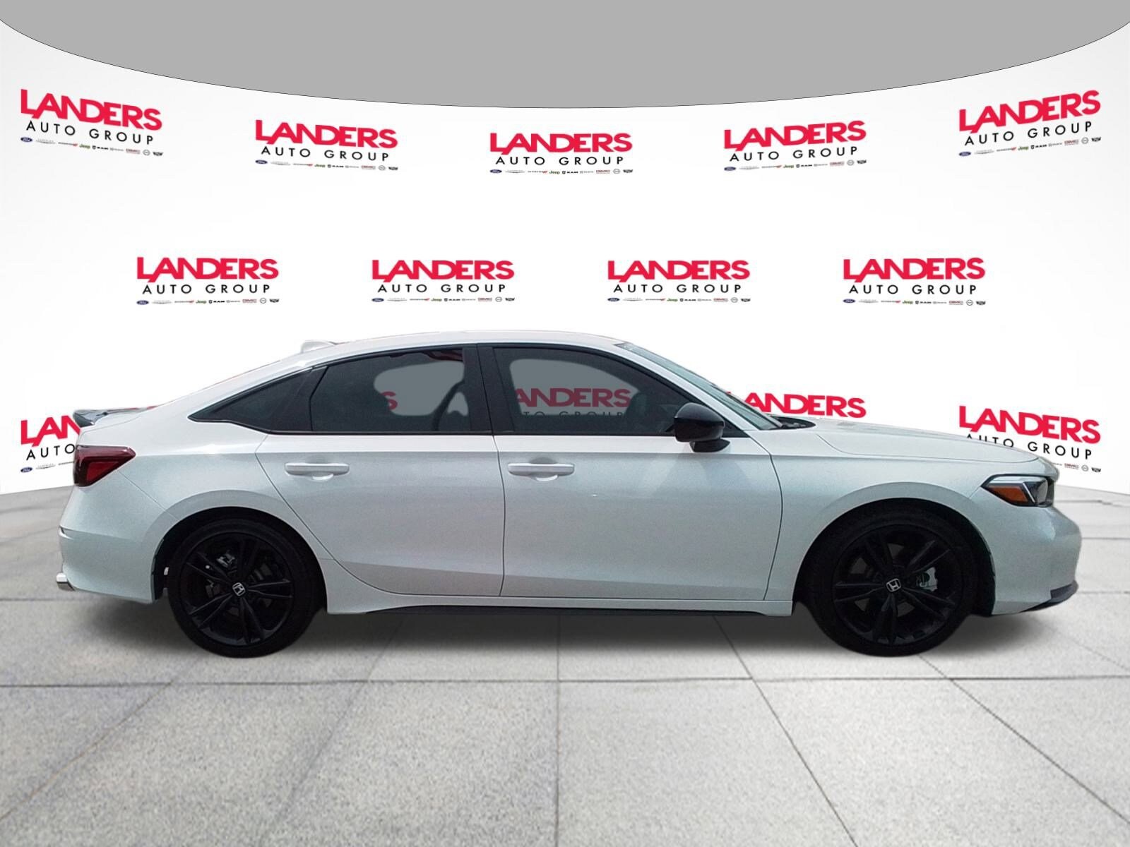 2025 Honda Civic Si photo 2