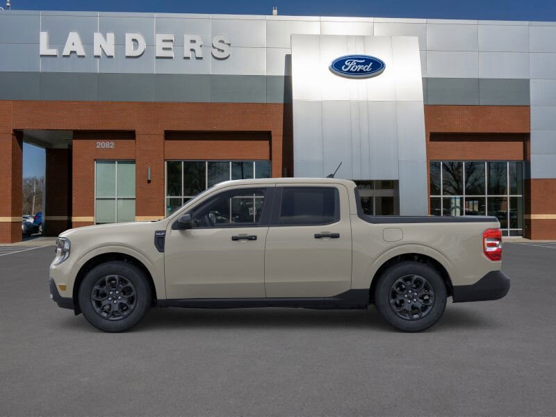 2025 Ford Maverick XLT photo 3