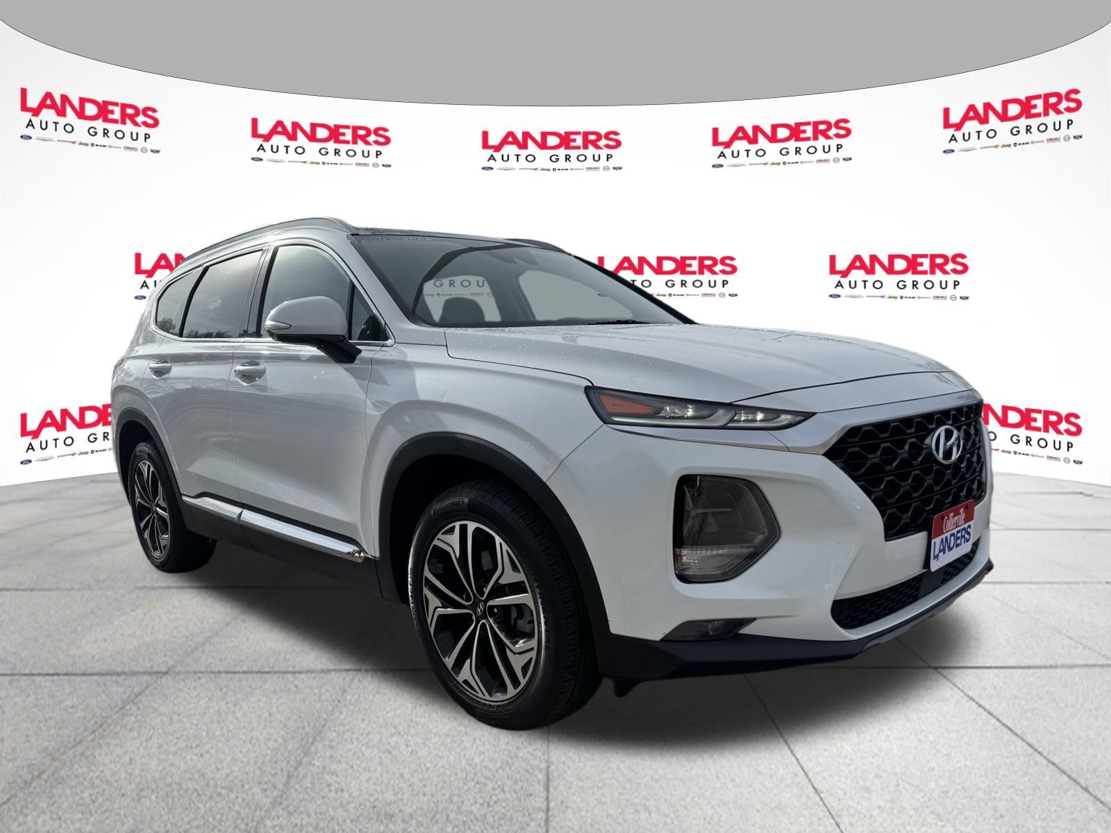 2019 Hyundai Santa Fe Limited's photo