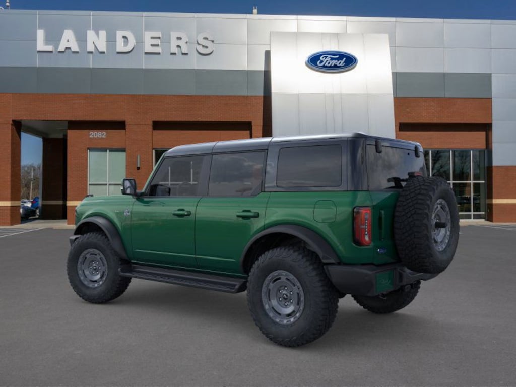 New 2025 Ford Bronco Outer Banks SUV