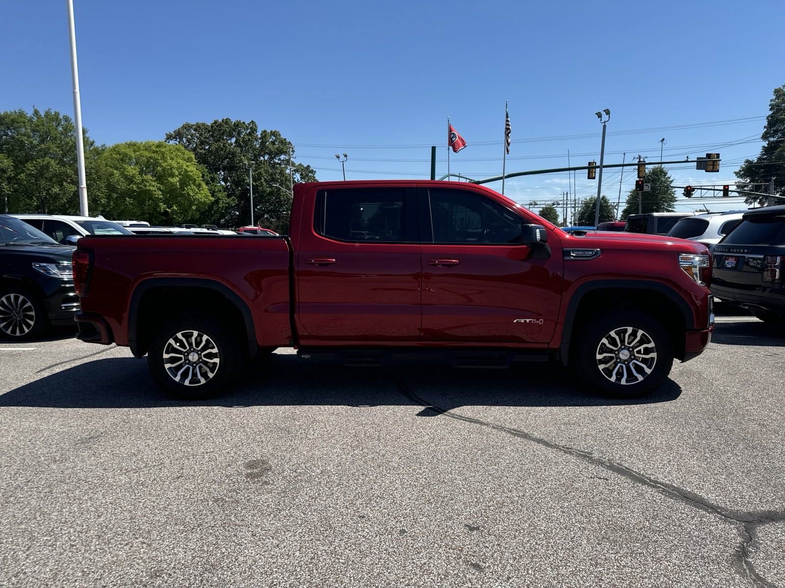 Used 2021 GMC Sierra 1500 AT4 with VIN 3GTP9EED4MG237721 for sale in Collierville, TN