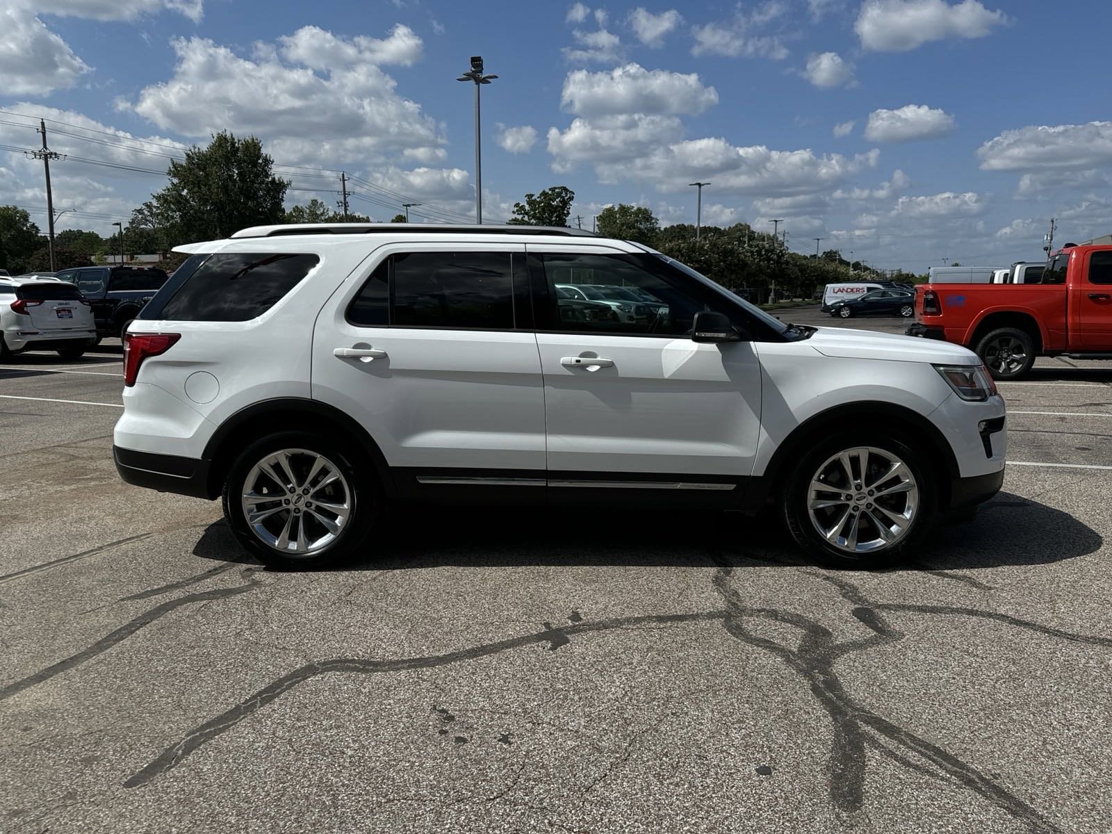 Used 2019 Ford Explorer XLT with VIN 1FM5K7D88KGA58145 for sale in Collierville, TN