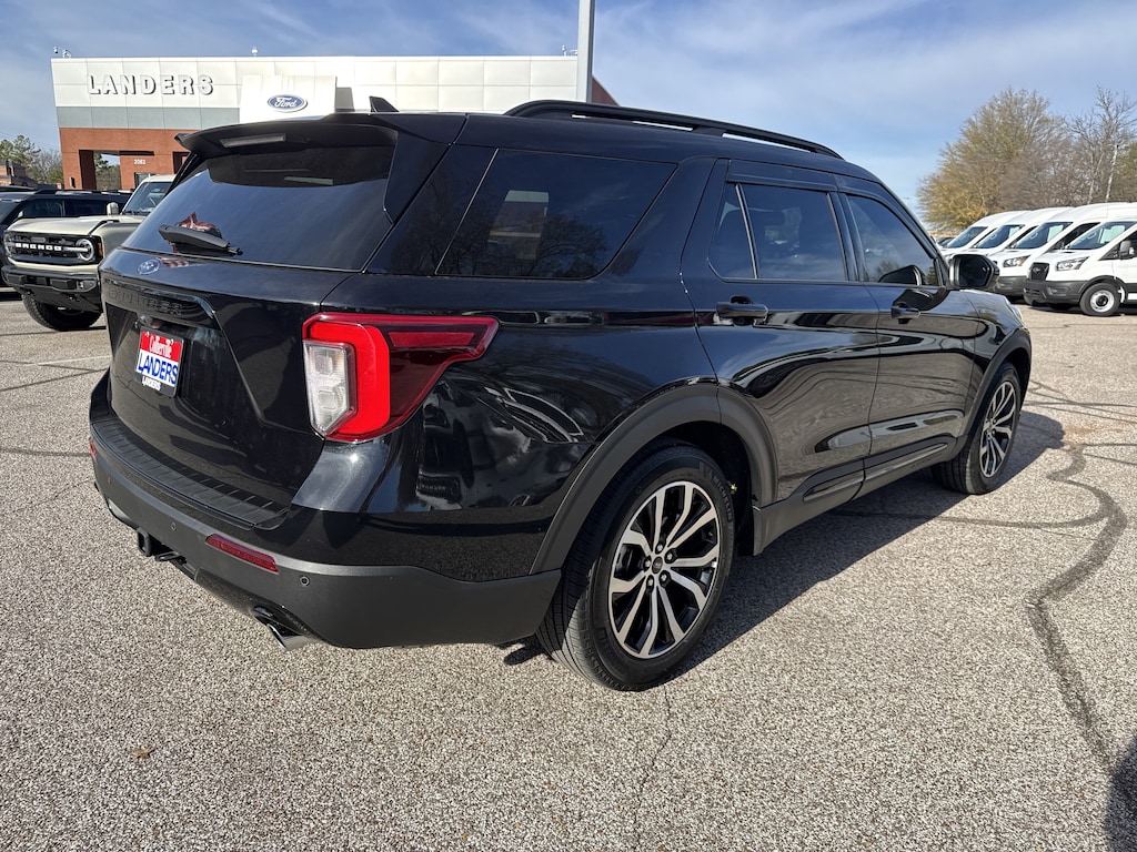 Certified 2024 Ford Explorer ST-Line SUV