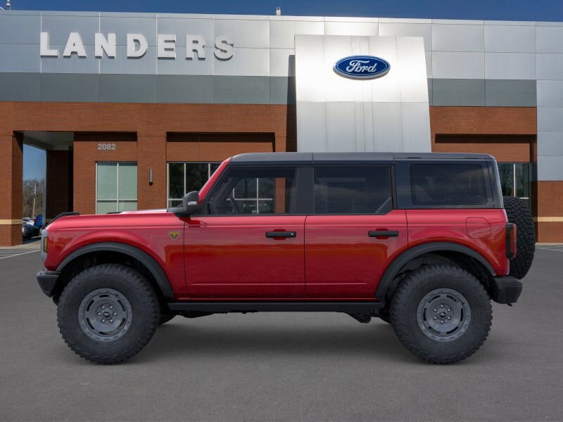 2025 Ford Bronco Badlands photo 3