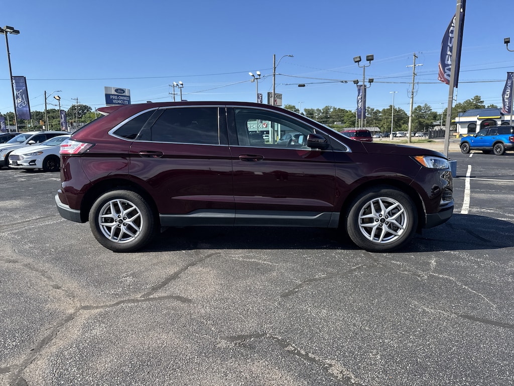Used 2024 Ford Edge SEL SUV
