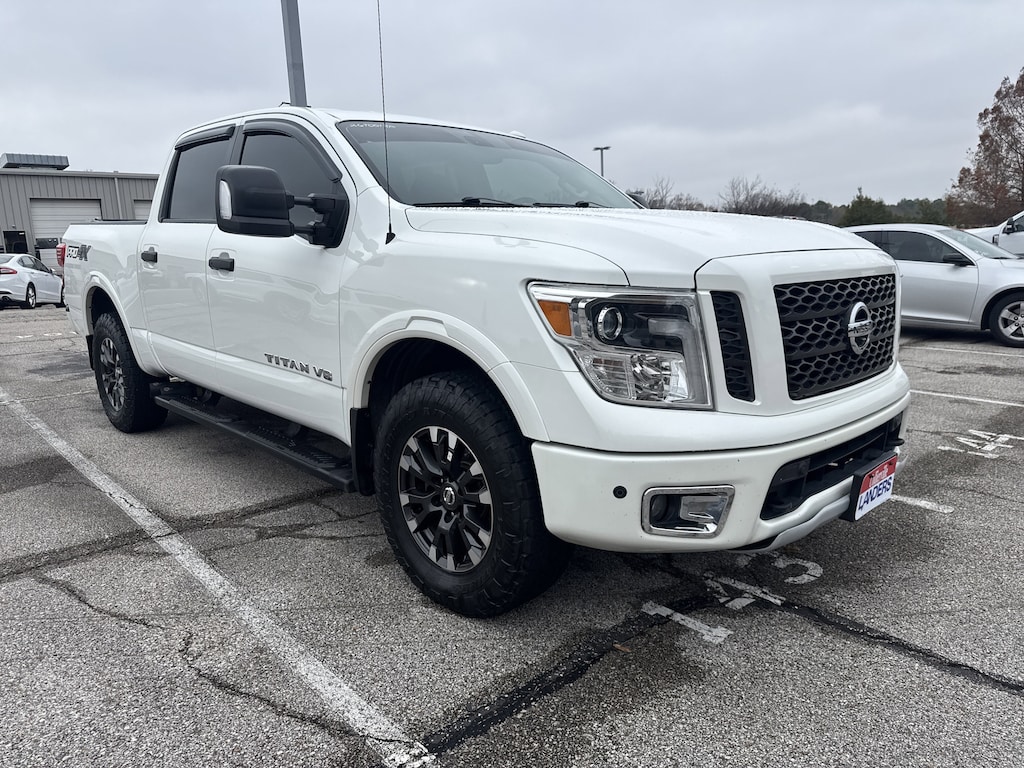 Used 2019 Nissan Titan PRO-4X Truck Crew Cab