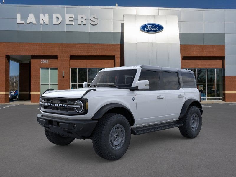 2025 Ford Bronco 4-Door Outer Banks's photo