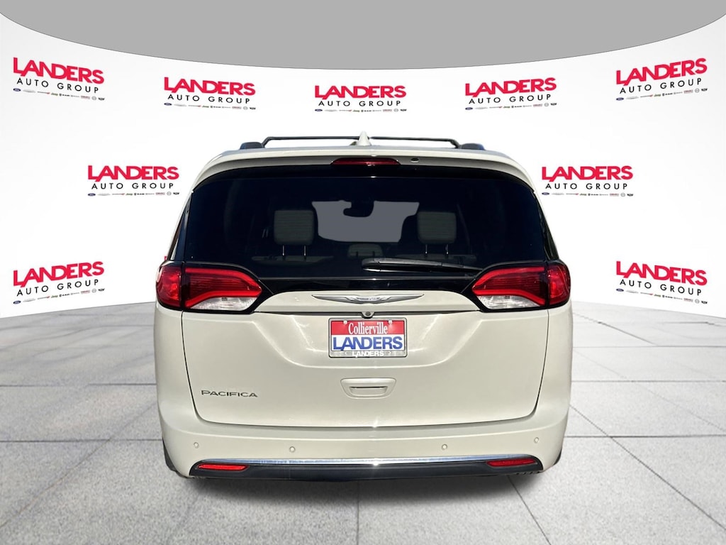 Used 2017 Chrysler Pacifica Touring-L Plus Van