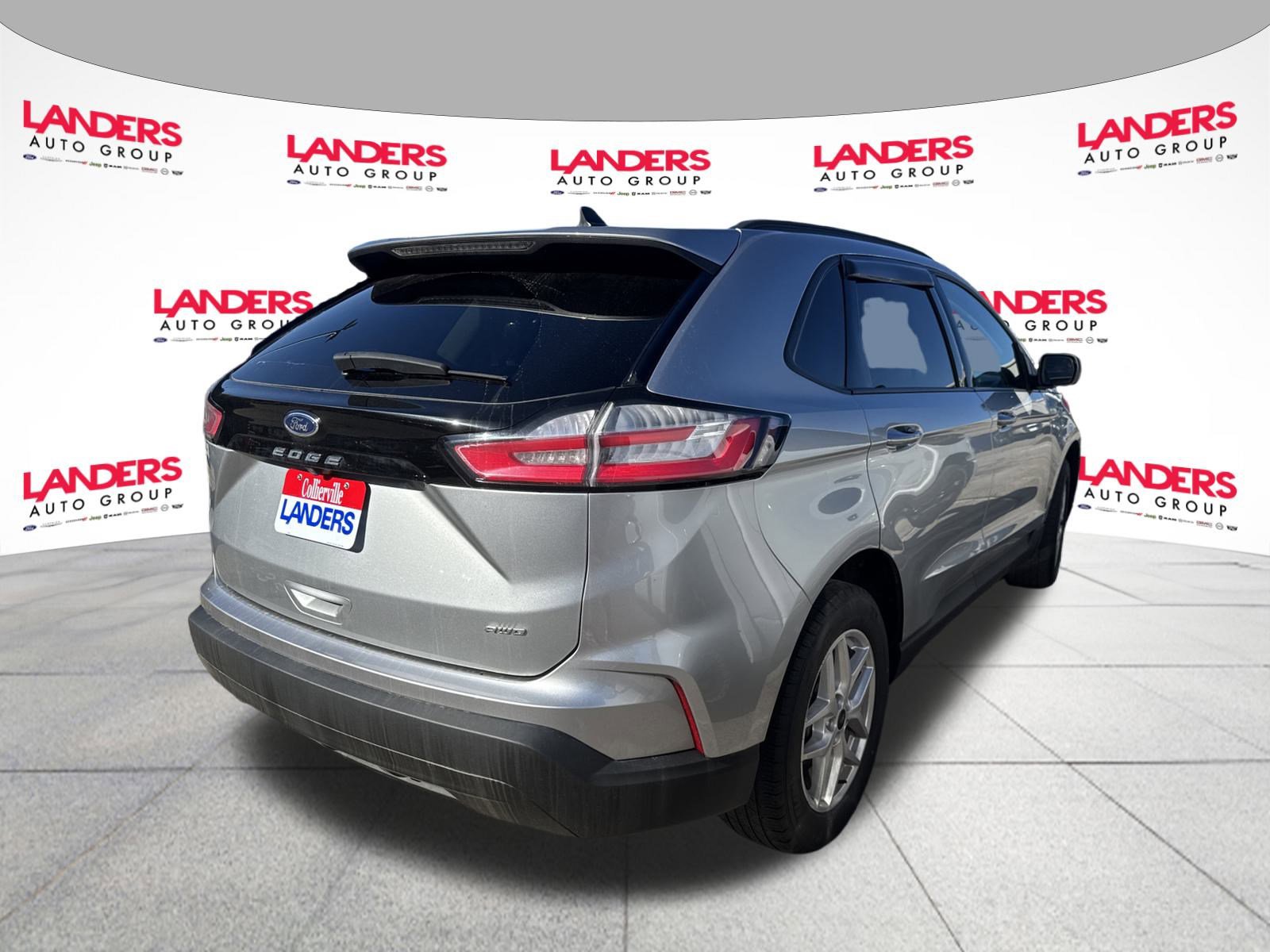 2024 Ford Edge SE photo 4