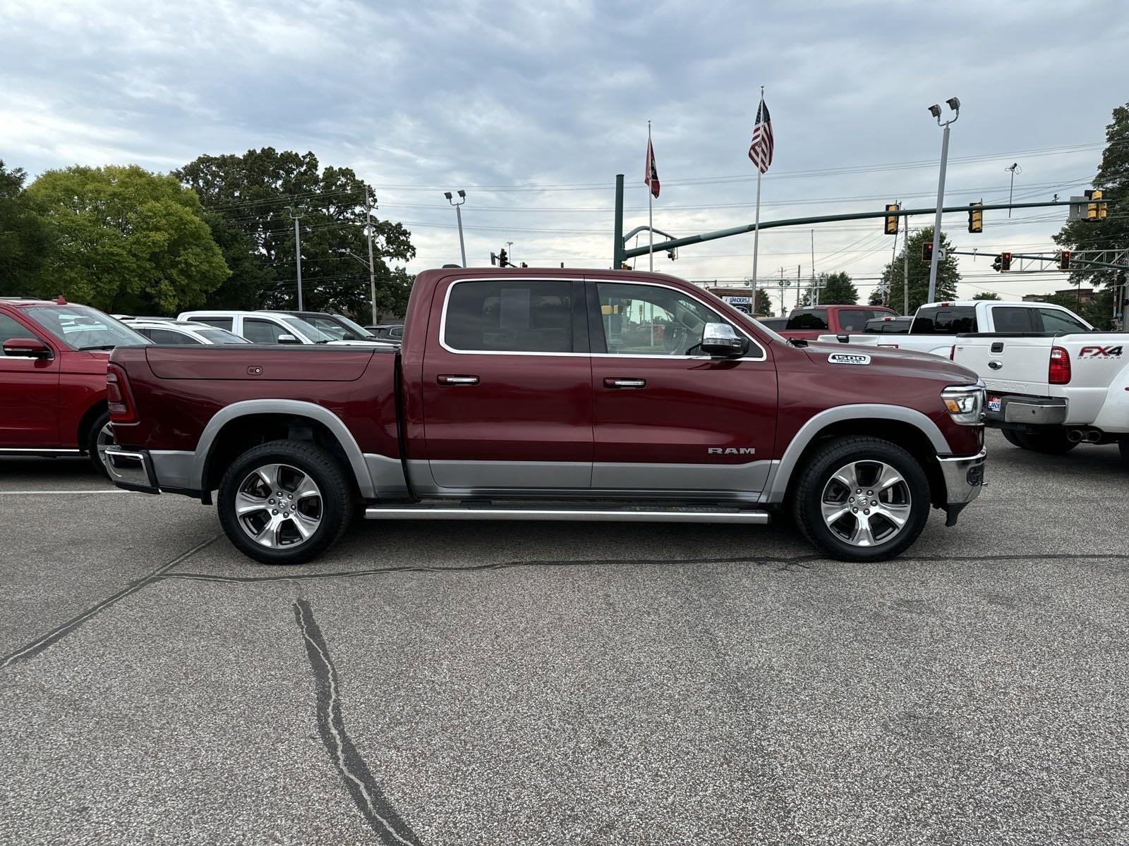 Certified 2019 RAM Ram 1500 Pickup Laramie with VIN 1C6SRFJT4KN876464 for sale in Collierville, TN