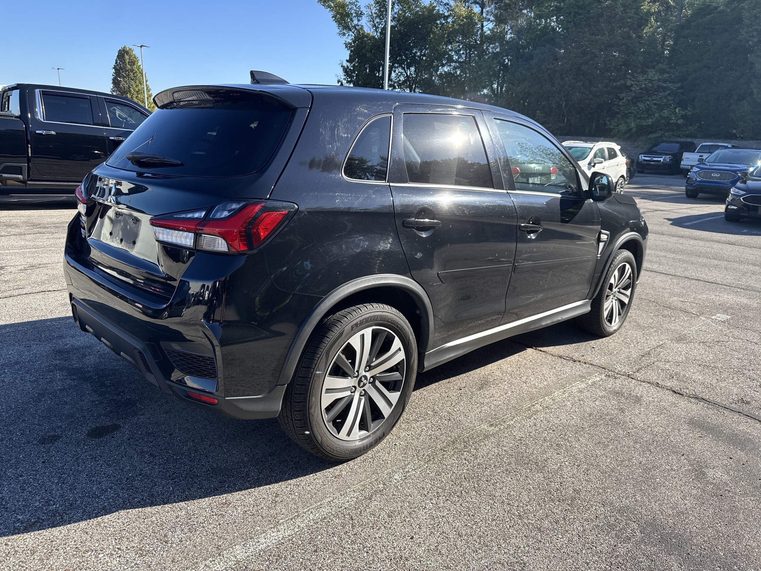 2021 Mitsubishi Outlander Sport photo 2