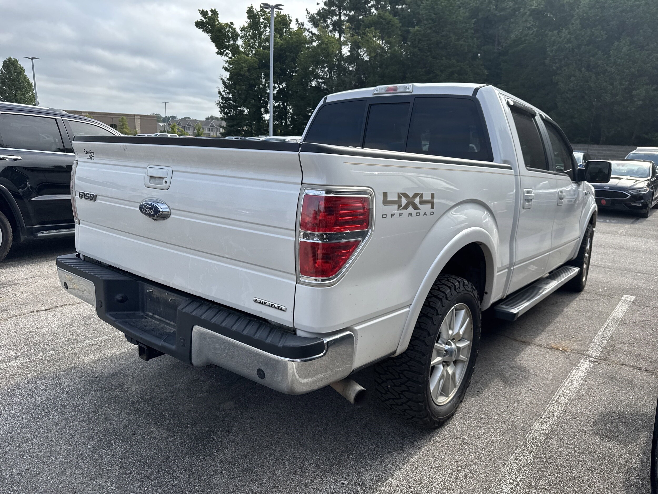 2013 Ford F-150 photo 2