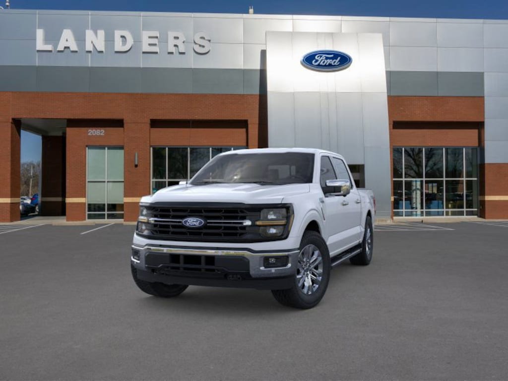 New 2025 Ford F-150 XLT Truck SuperCrew Cab