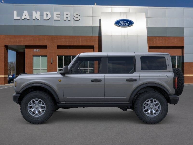 2025 Ford Bronco Badlands photo 3