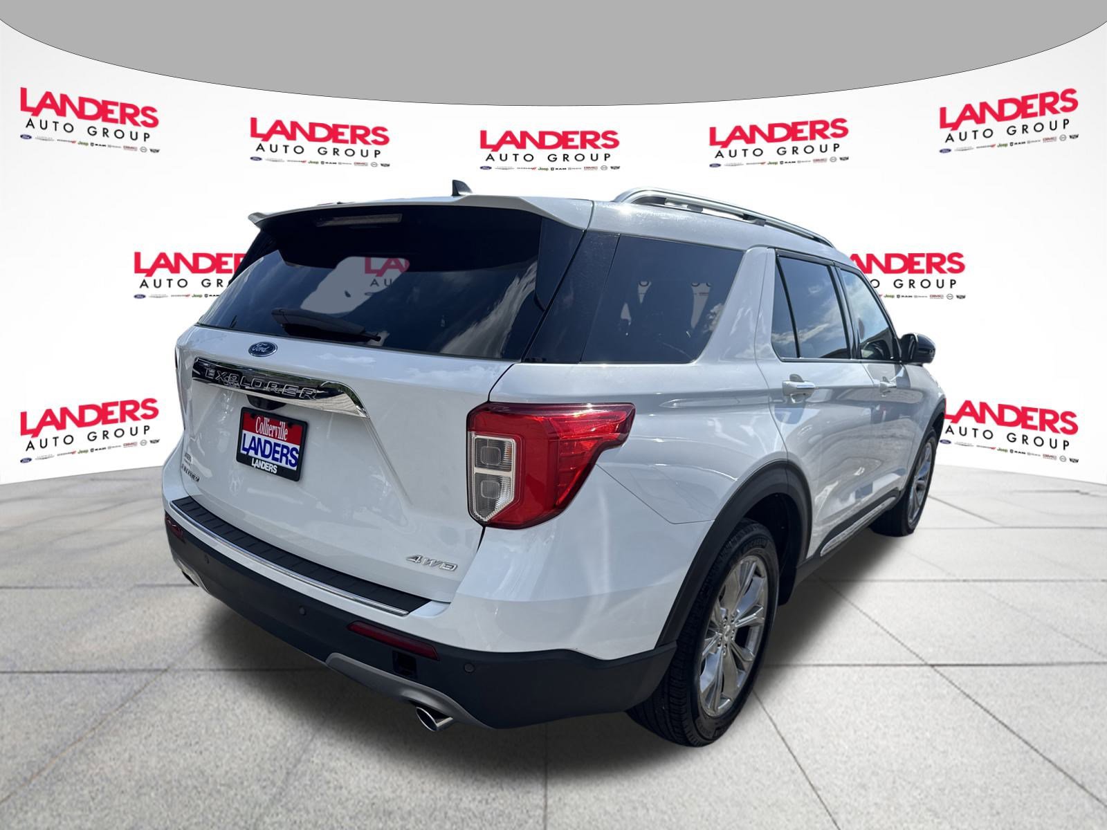 2023 Ford Explorer Limited Sport photo 4