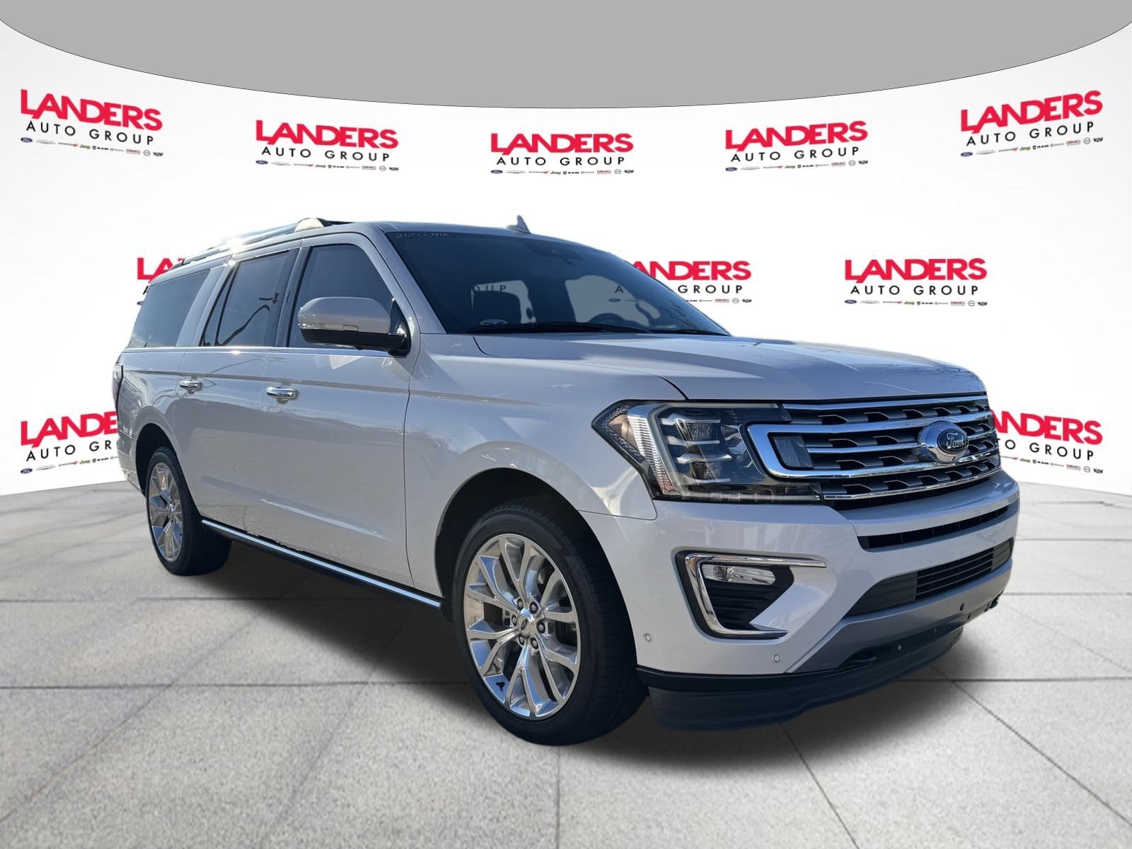 2018 Ford Expedition Limited's photo
