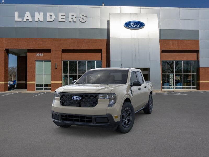 2025 Ford Maverick XLT photo 2