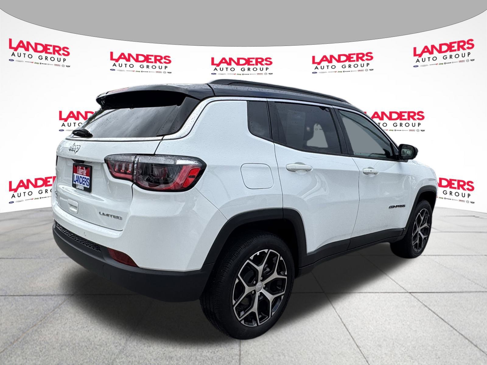 2024 Jeep Compass Limited photo 2