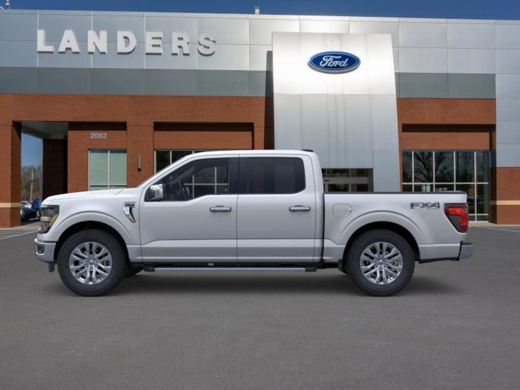 New 2025 Ford F-150 XLT Truck SuperCrew Cab