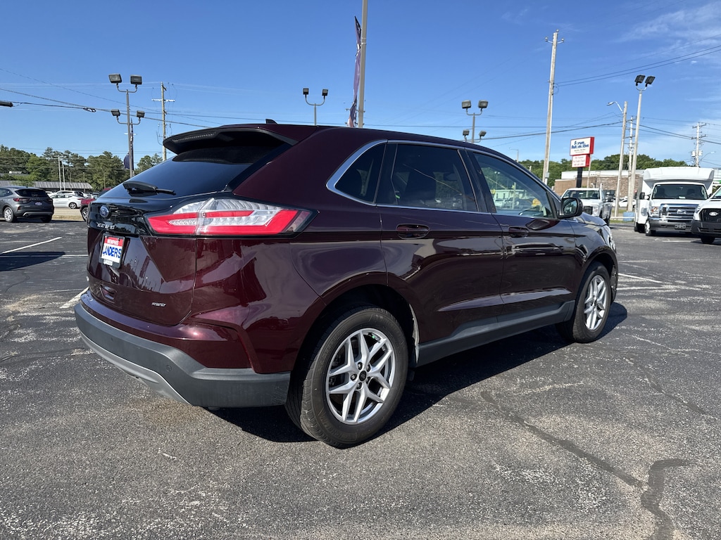 Used 2024 Ford Edge SEL SUV