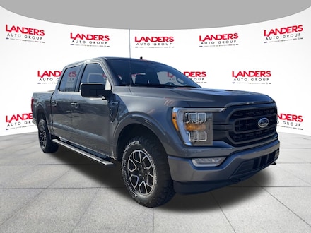 2022 Ford F-150 XLT Truck SuperCrew Cab