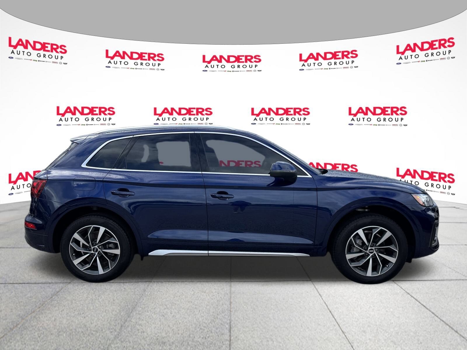2021 Audi Q5 Premium photo 2