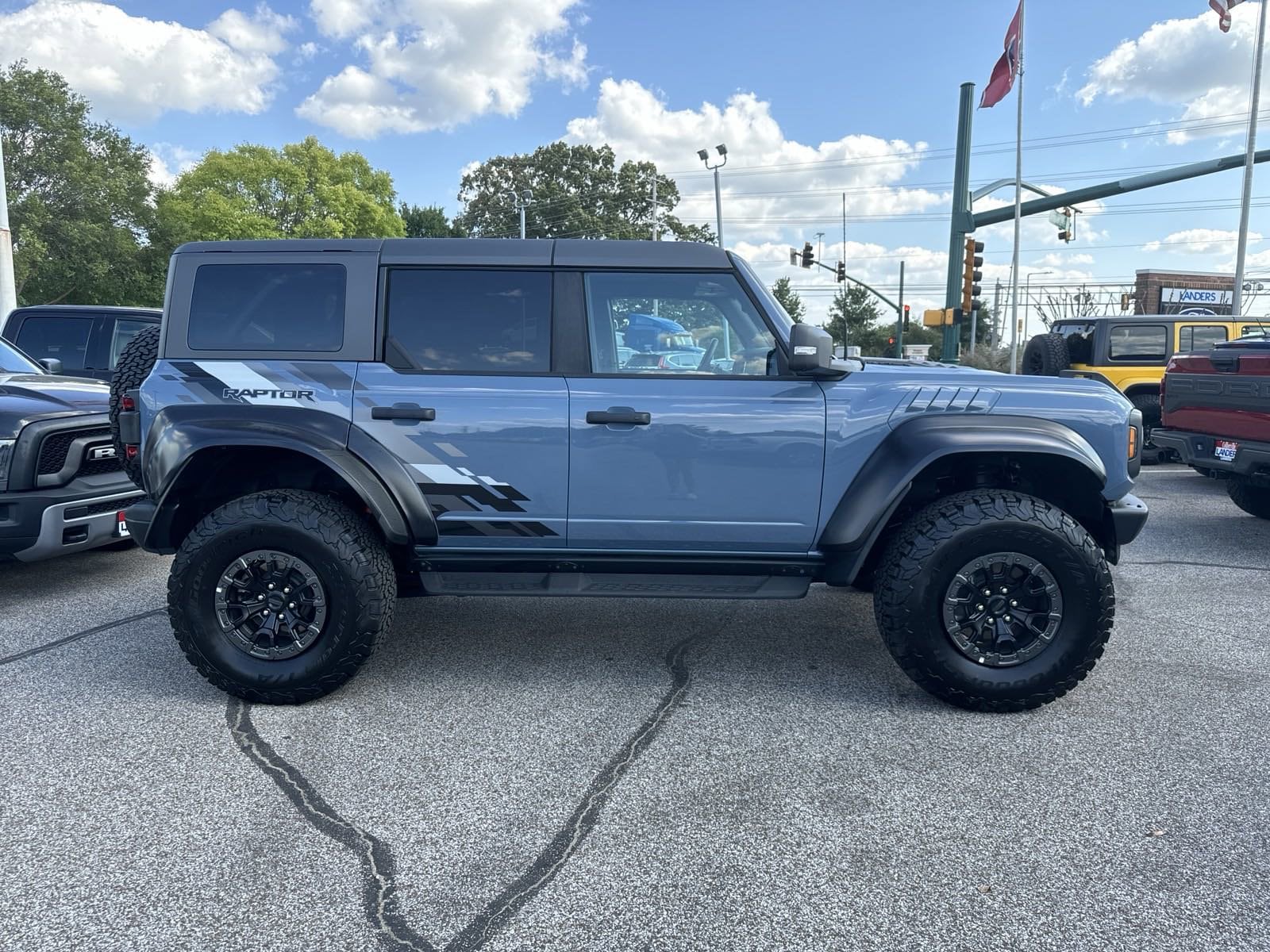 Certified 2024 Ford Bronco 4-Door Raptor with VIN 1FMEE0RR8RLA02059 for sale in Collierville, TN