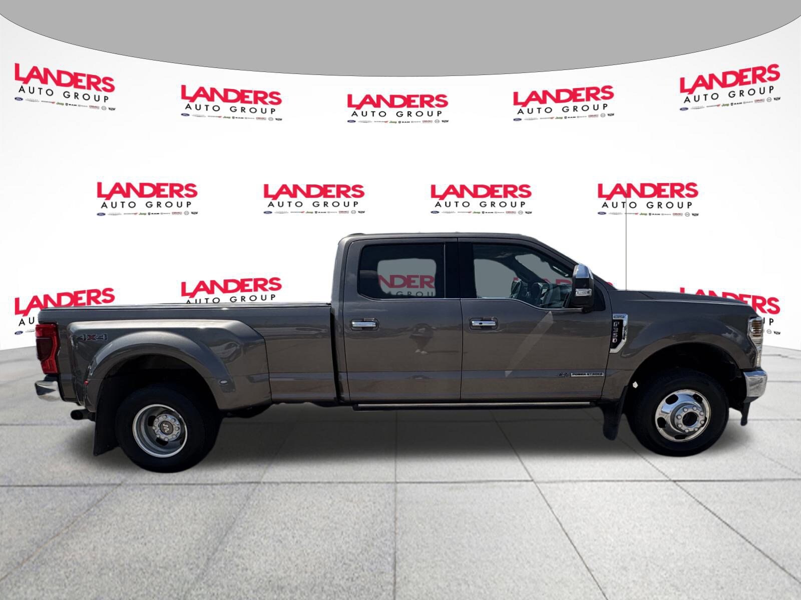 2022 Ford F-350 King Ranch photo 3