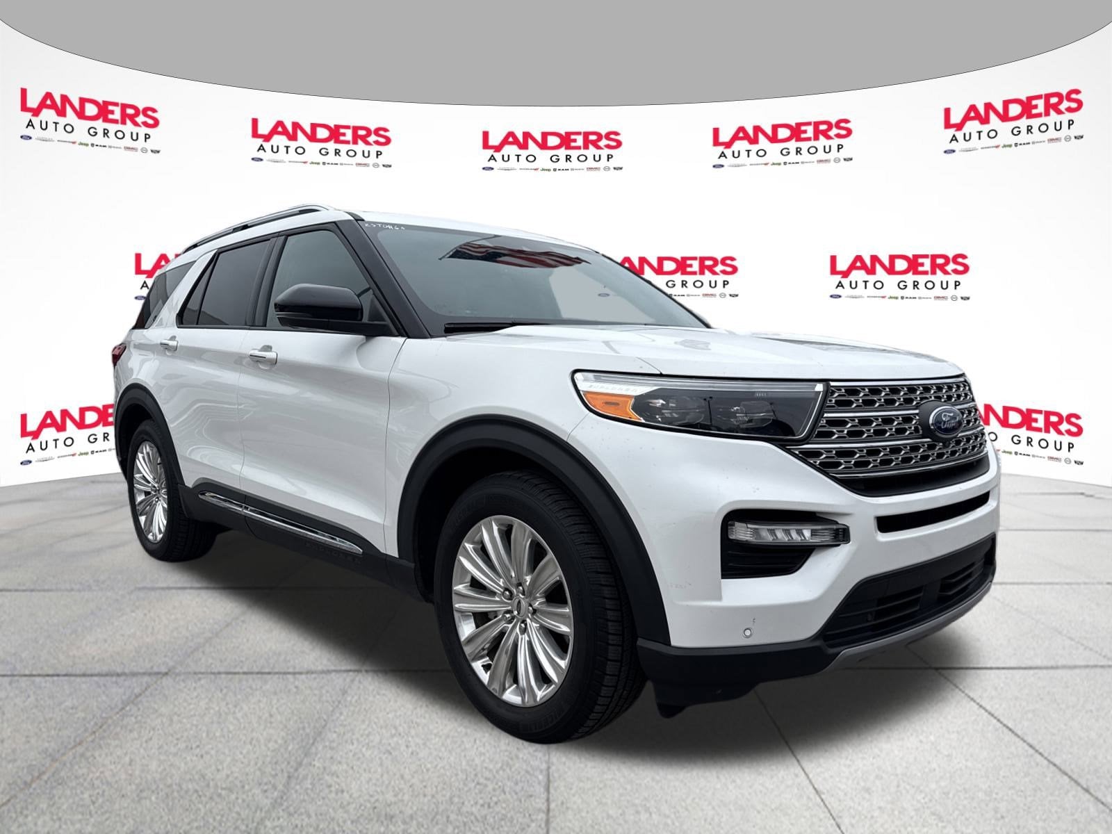 2020 Ford Explorer Limited's photo