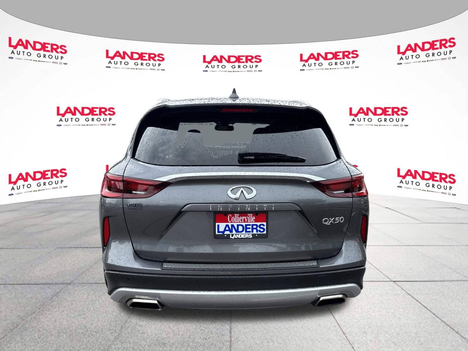 2022 Infiniti QX50 Essential photo 3
