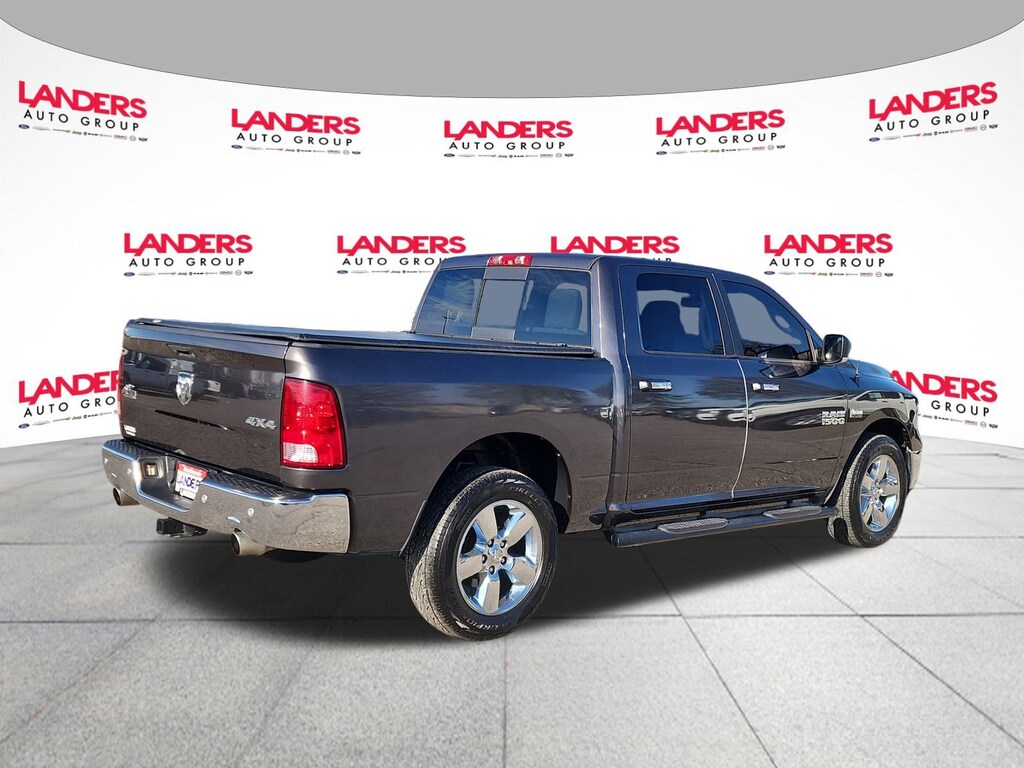Used 2017 Ram 1500 Big Horn Big Horn 4x4 Crew Cab 57 Box