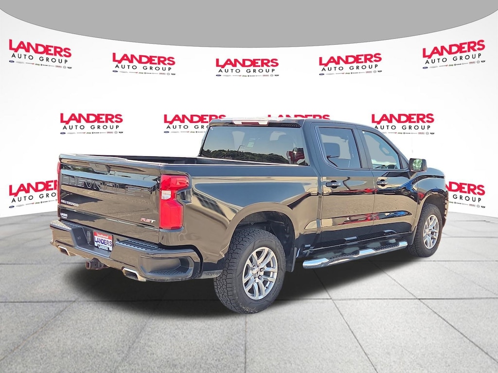 Used 2019 Chevrolet Silverado 1500 RST 4WD Crew Cab 147 RST